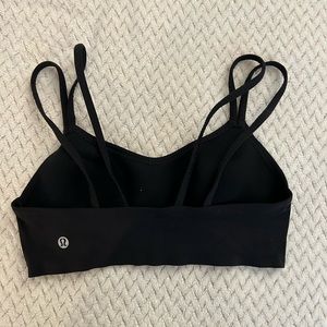 Lululemon like a cloud bra size 6